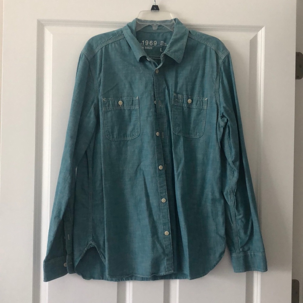 Gap Shirt